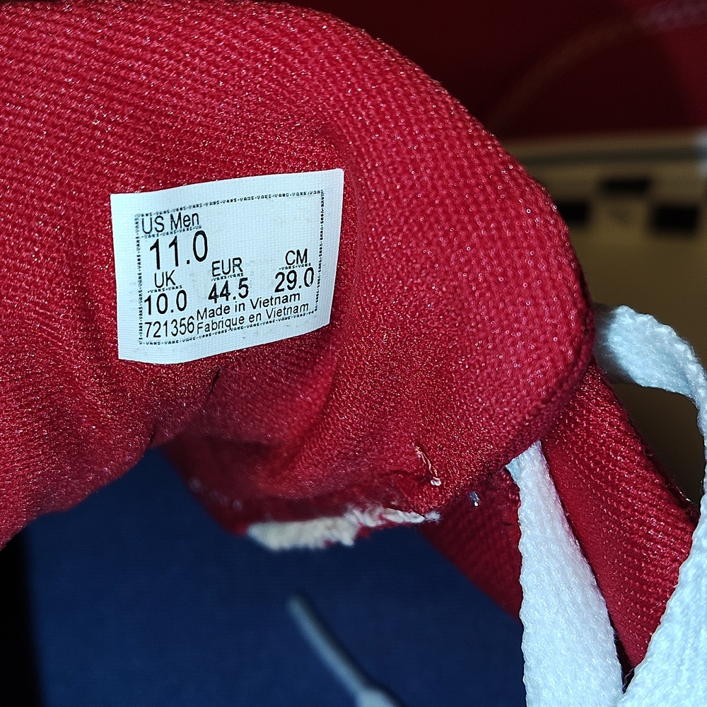 Vans Men's Red Canvas Sneakers - Picture 6 of 6